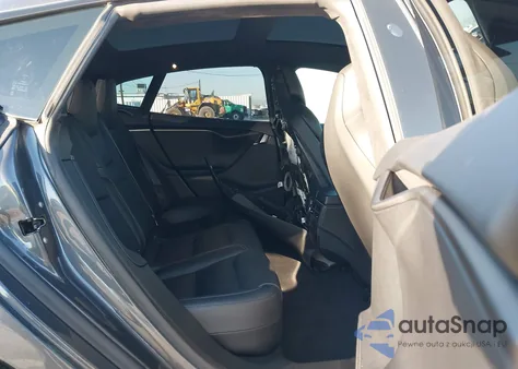 2018 Tesla Model S 100D/75D/P100D из США, поврежденный, VIN 5YJSA1E46JF286754